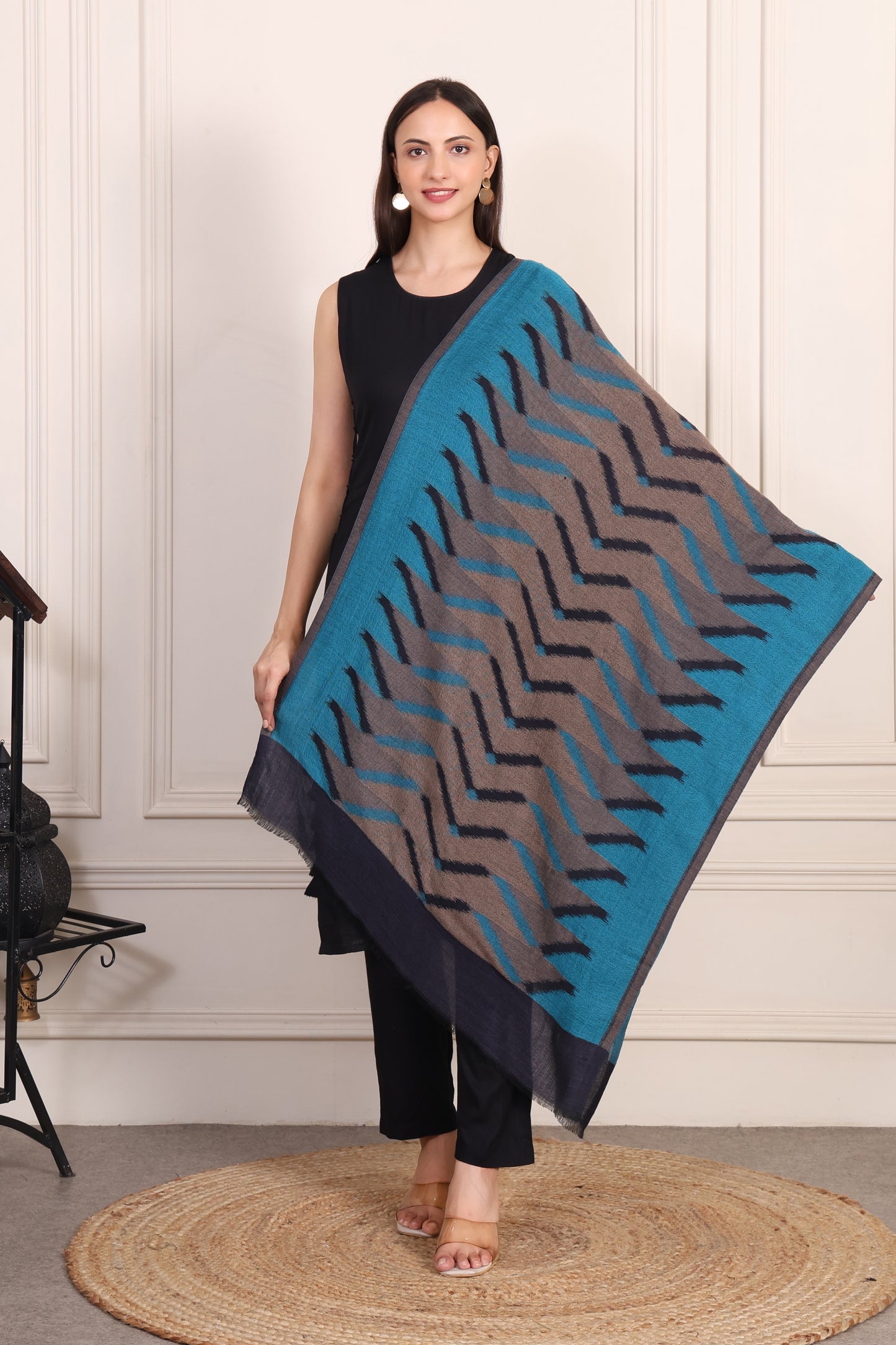 GIRRAJ PASHMINA FINEWOOL IKKAT DESIGN STOLE