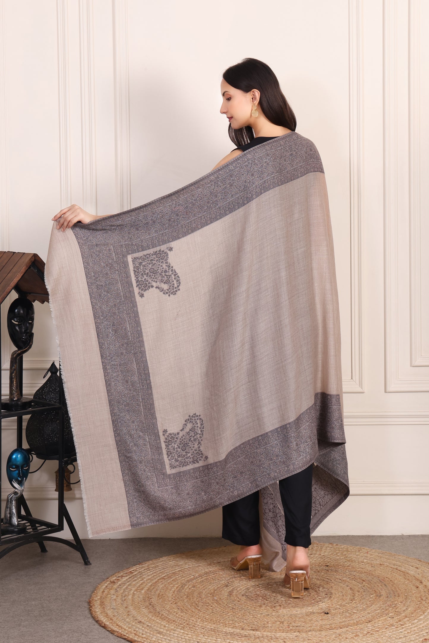 GIRRAJ PASHMINA FW EMBROIDERY BORDER 4SIDE SHAWL