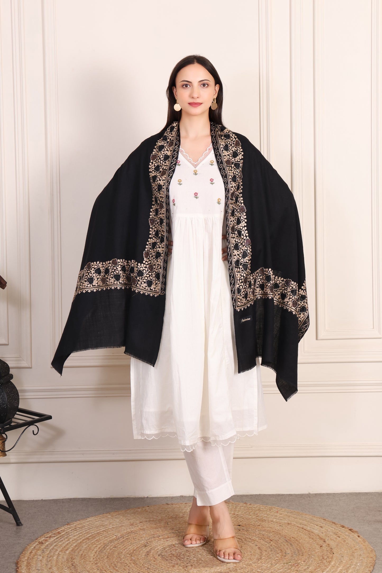 GIRRAJ PASHMINA EMBROIDERY SIROSKI BORDER STOLE