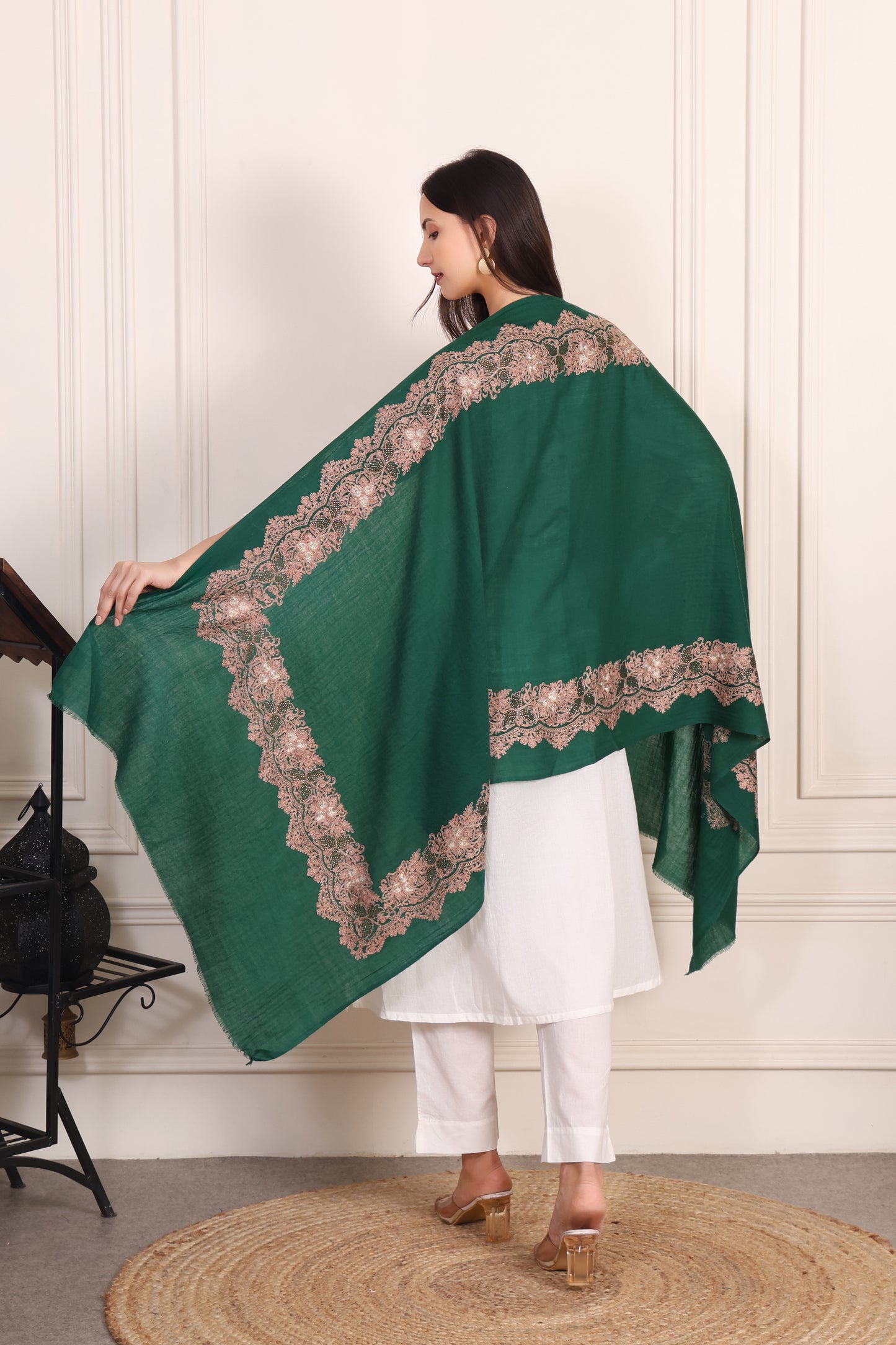 GIRRAJ PASHMINA 4 SIDE DEER BORDER STOLE