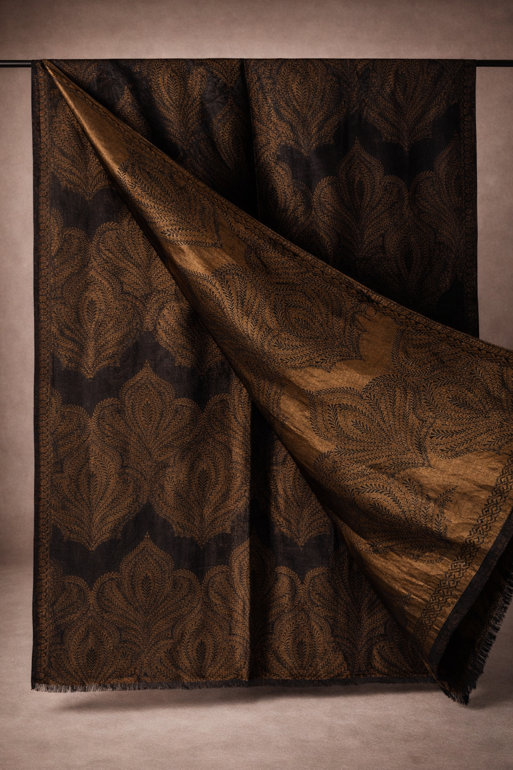 GIRRAJ WOMEN's Fine Wool Black golden Zari Tree design